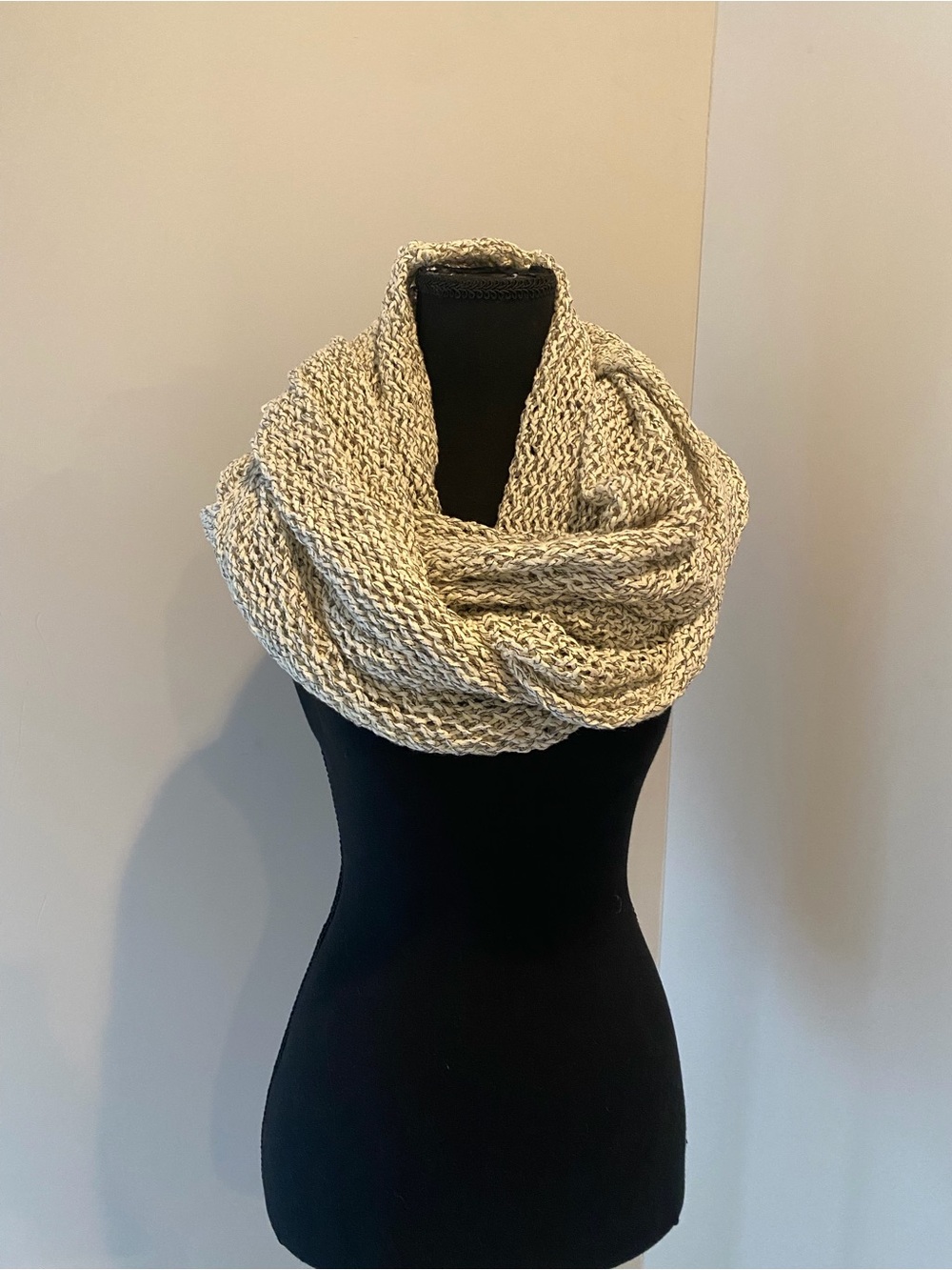 GAP Neutral Beige Knit Infinity Scarf
